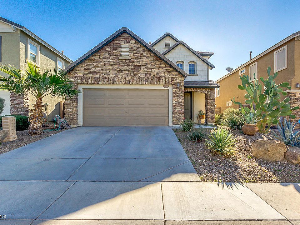 1st image of 3577 N 292nd Dr