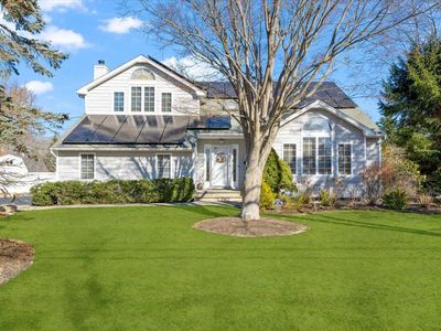 33 Pauchogue Avenue, East Islip, NY, 11730