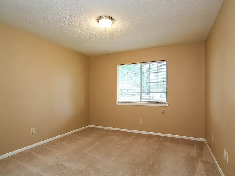 19311 Cypress Bay Dr — Photo 13