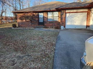 402 Larkin Ct #A, Warrensburg, MO 64093