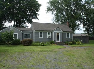 22 Kellogg Rd, Sheffield, MA 01257