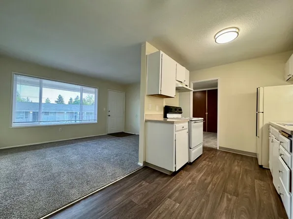 Sweetbriar Apartments, 4529 NE Killingsworth St APT 10, Portland, OR 97218