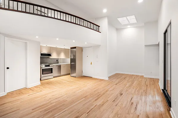 Rented by Compass | media 12