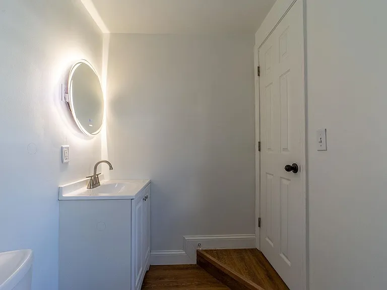 14B Winter St — Photo 16