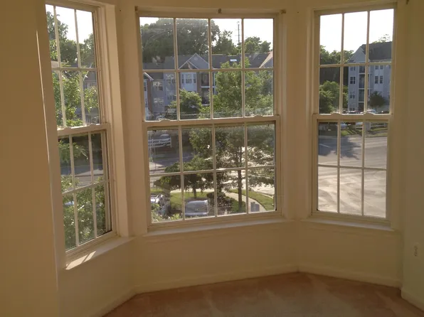 2161 Scotts Crossing Ct APT 303, Annapolis, MD 21401