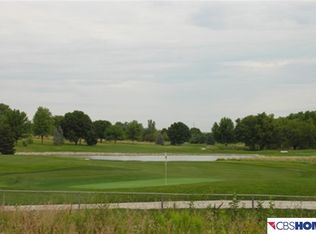 19321 Spaulding Cir, Elkhorn, NE 68022