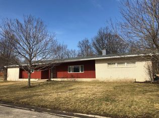 2900 Countryway St, Danville, IL 61832