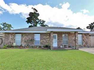 2732 Cardinal Dr, Marrero, LA 70072