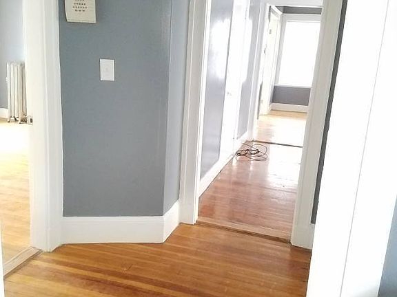 5th image of 64 Stockton St