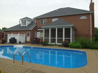 415 Sandalwood Dr, Evansville, IN