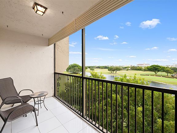 5th image of 3300 W Rolling Hills Circle #610