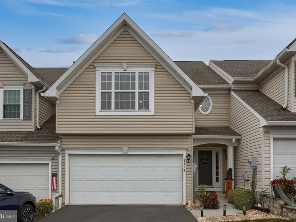2389 Slater Hill Ln E, York, PA 17406