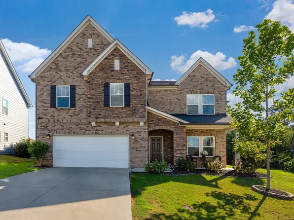 317 Lindstrom Ct, Simpsonville, SC 29680