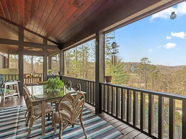 45 Turning Lay Rd, Morganton, GA 30560