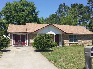 705 Timber Ridge Trl, Hinesville, GA 31313