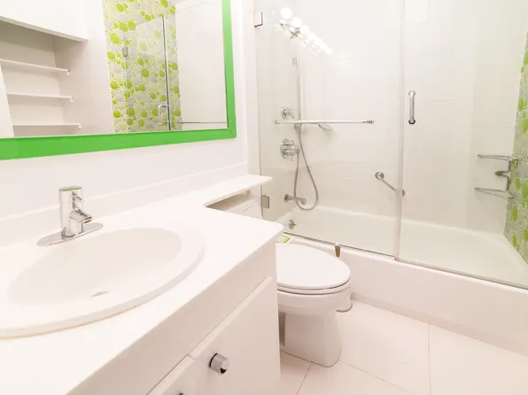 525 East 80th Street image 6 of 7