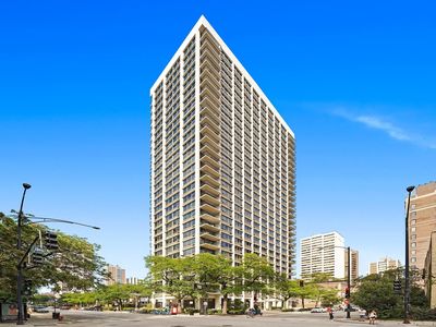 88 W Schiller St APT 1003L, Chicago, IL, 60610