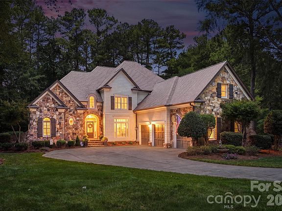 2nd image of 103 White Crest Ct