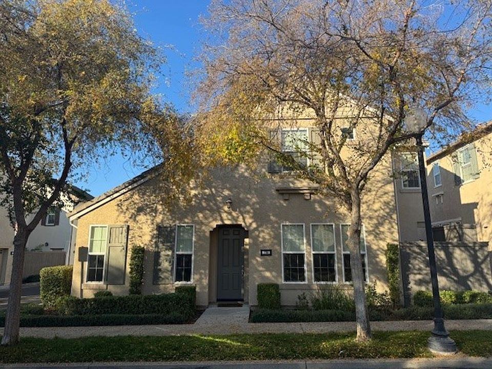 1st image of 235 Chambord Way