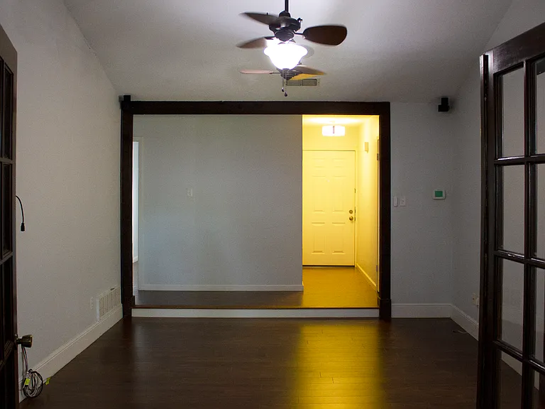2305 Harvard Dr — Photo 9
