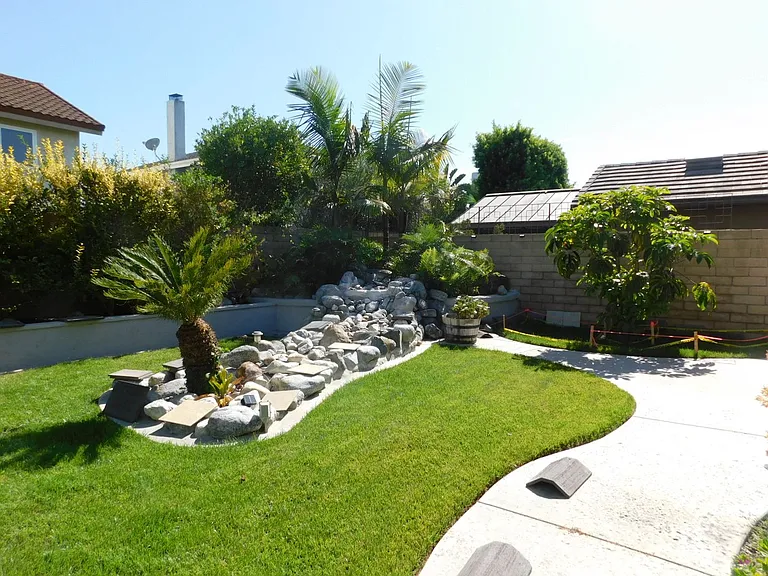 8312 Kingsdale Dr — Photo 35
