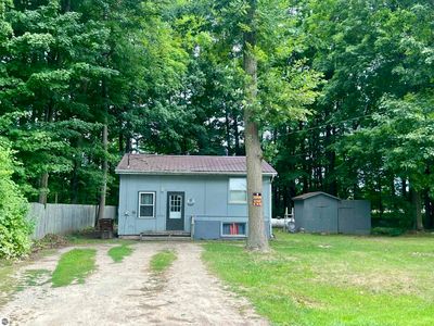 6240 Terry Dr, Six Lakes, MI, 48886