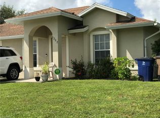 5205/5207 24th St SW, Lehigh Acres, FL 33973