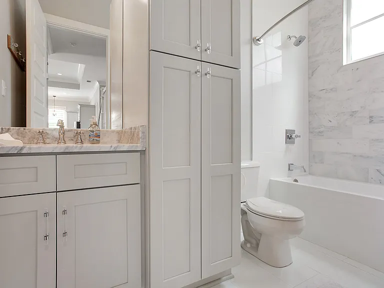 1419 Esplanade Ave — Photo 13