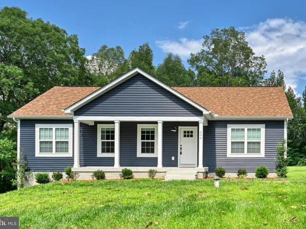 200 Seclusion Shores Dr, Mineral, VA 23117