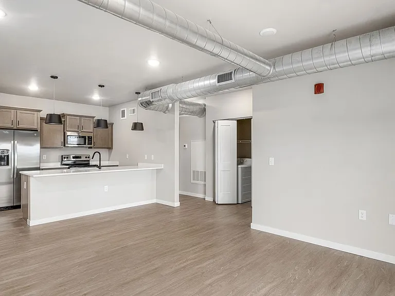 Farmstead Apartments — Photo 48
