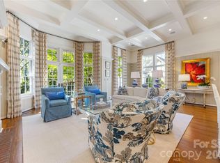 2611 Forest Dr, Charlotte, NC 28211