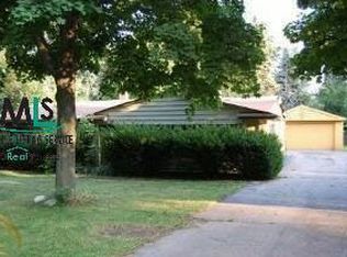 133 W Highland Dr, Bloomfield Hills, MI
