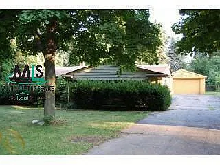 133 W Highland Dr photo 1