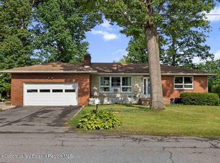 12 Ebel Court, Saugerties, NY 12477