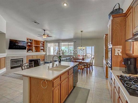 2nd image of 2547 Silver Beach Dr