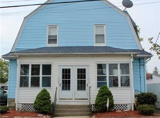 112 Oakdale Ave, Pawtucket, RI 02860