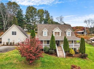 160 Cardova Dr, Max Meadows, VA 24360