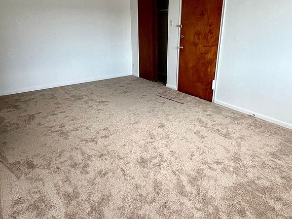 4th image of 1715 Lansing St APT 1