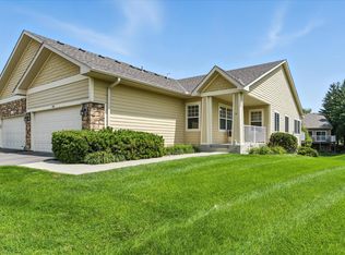 1581 Alphon Dr, Victoria, MN 55386