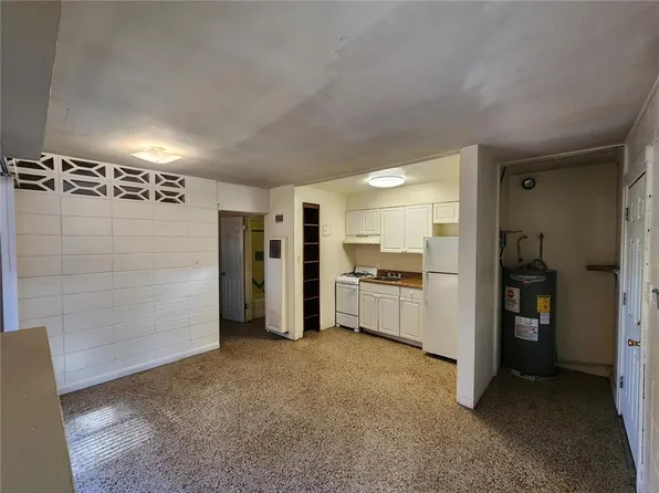 1933 NW 4th Ave #1933B, Gainesville, FL 32603