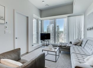 1188 Rue St #O-3809, Montreal, QC H3C1B4