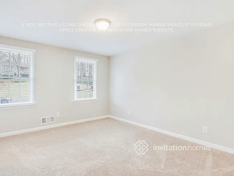 281 Lancaster Cir — Photo 18