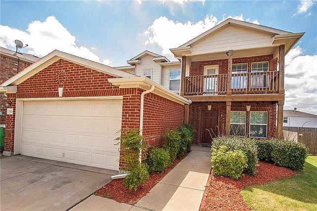 1st image of 2421 Emerald Ln