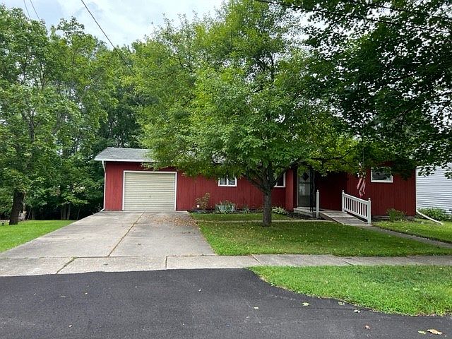 1st image of 38 Crowner Ave