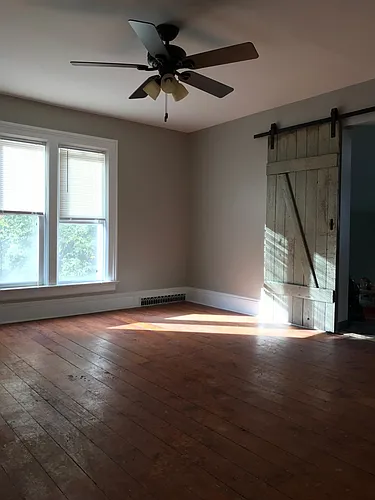 602 Oak St #1 Photo 1