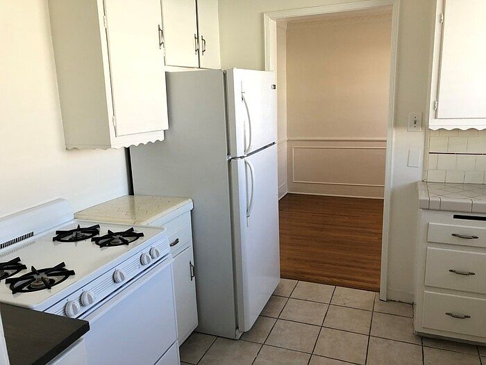 1st image of 339 N Gardner St