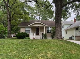 4205 Elledge Dr, Roeland Park, KS 66205