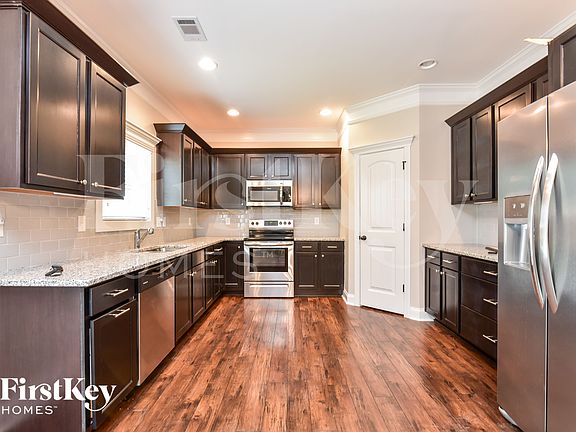 5th image of 2101 Braswell Ln