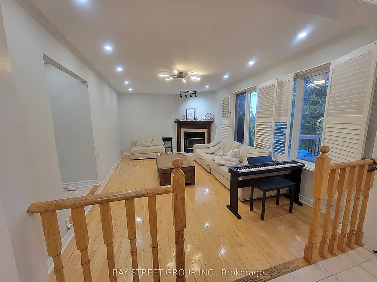 98 Brookeview Dr — Photo 23