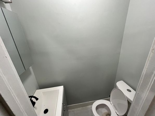 47 Button St #1